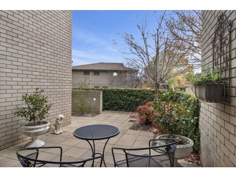 1/28 Black Street, Yarralumla ACT 2600