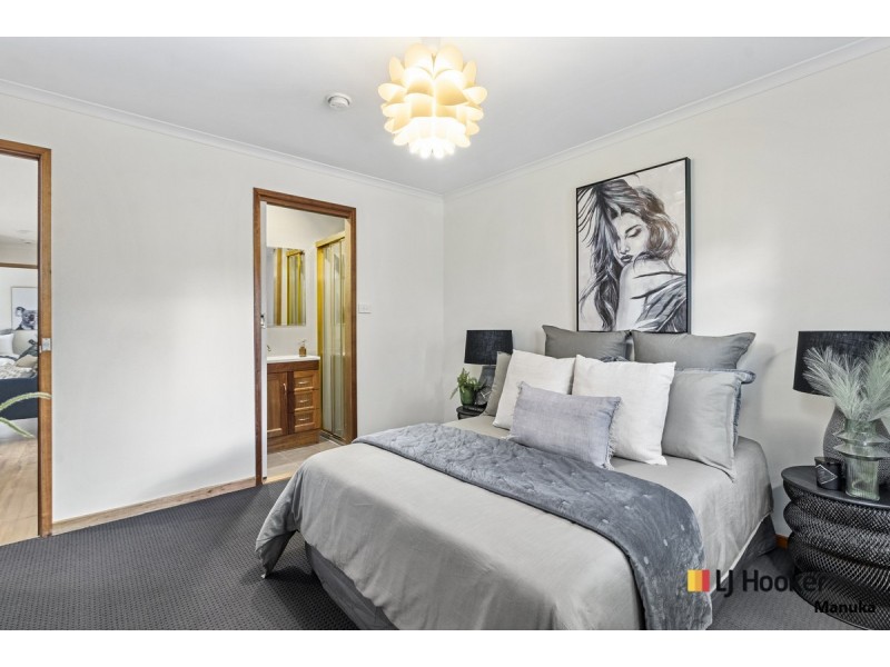 28 Anembo Street, Narrabundah ACT 2604