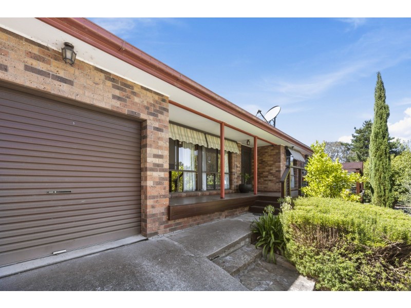 15 Gladman Close, Isaacs ACT 2607