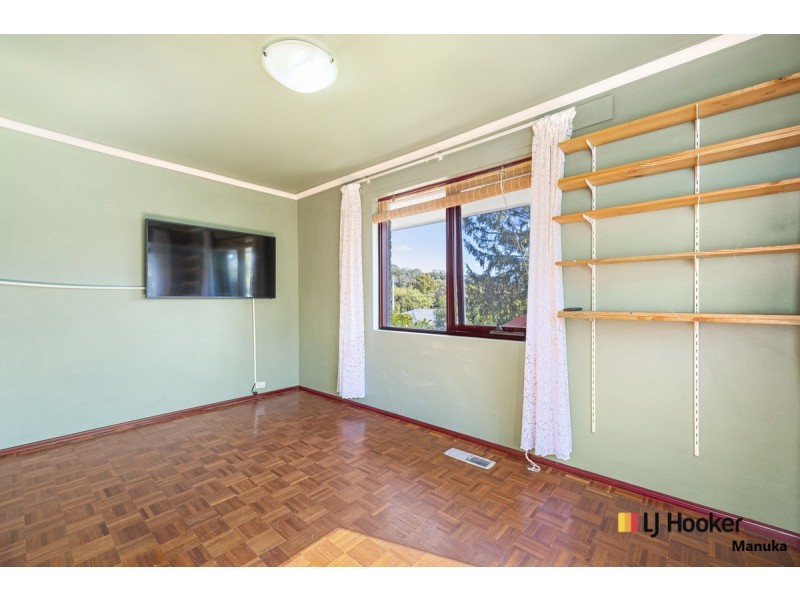 18 Gatton Street, Farrer ACT 2607