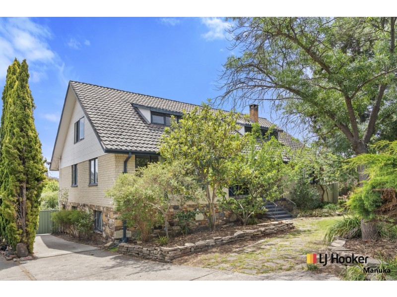 18 Gatton Street, Farrer ACT 2607