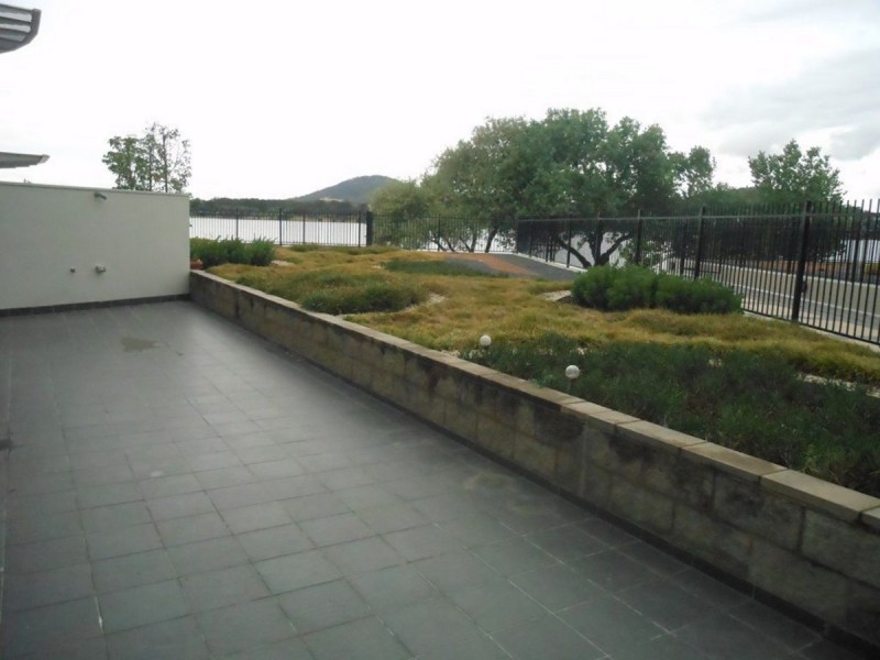31/9 Eastlake Parade, Kingston ACT 2604