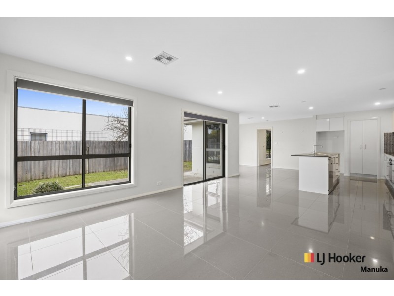 54B McCulloch Street, Curtin ACT 2605
