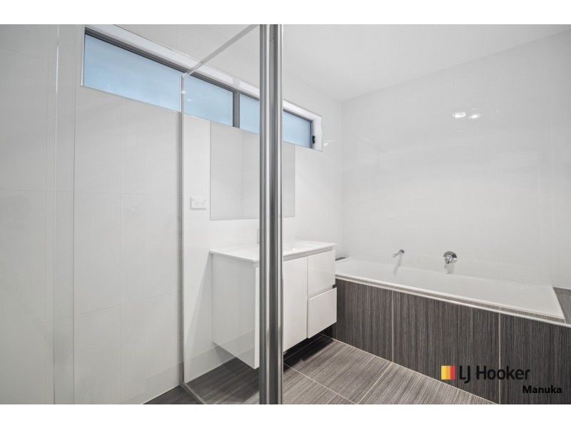 54B McCulloch Street, Curtin ACT 2605