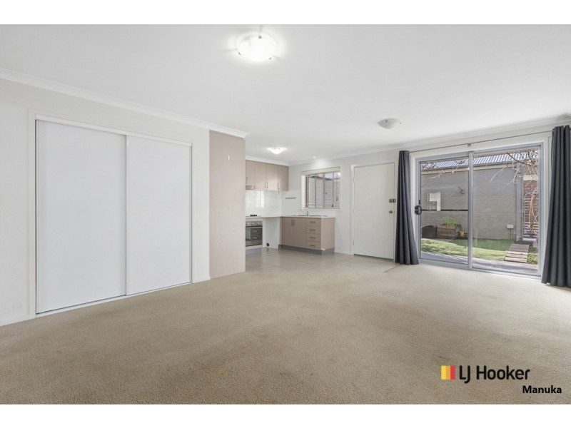 11/18 Whitmore Crescent, Watson ACT 2602