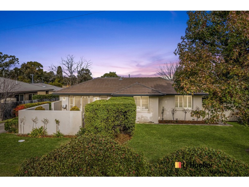 28 Gilmore Crescent, Garran ACT 2605