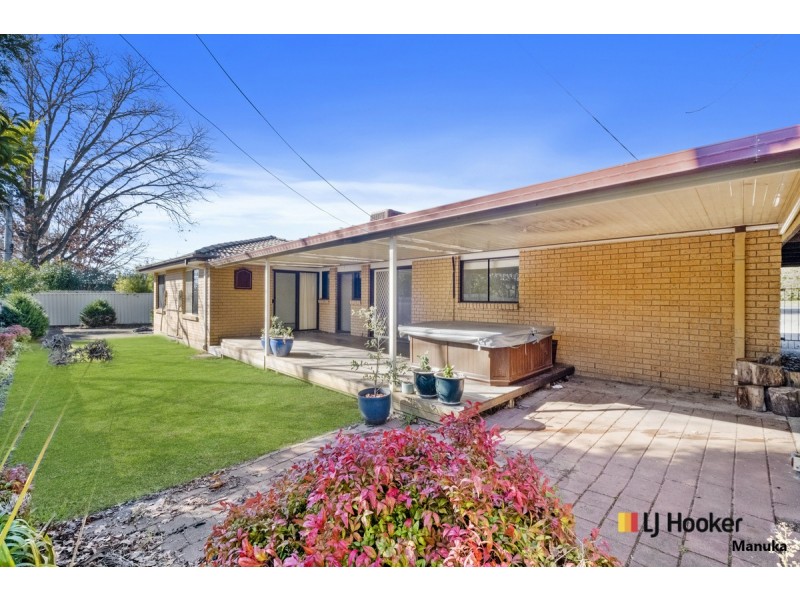 34 Anembo Street, Narrabundah ACT 2604