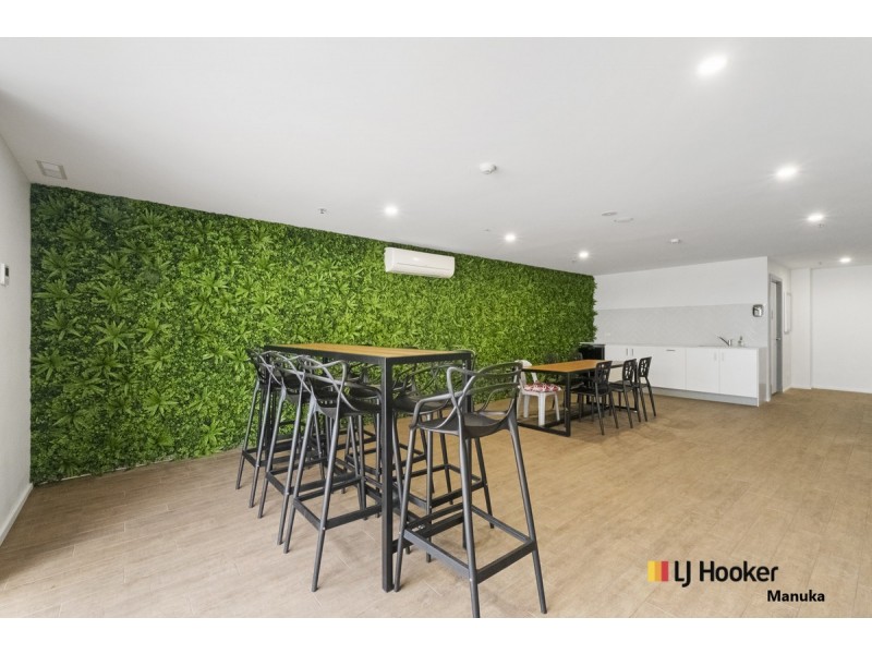 136/1 Anthony Rolfe Avenue, Gungahlin ACT 2912