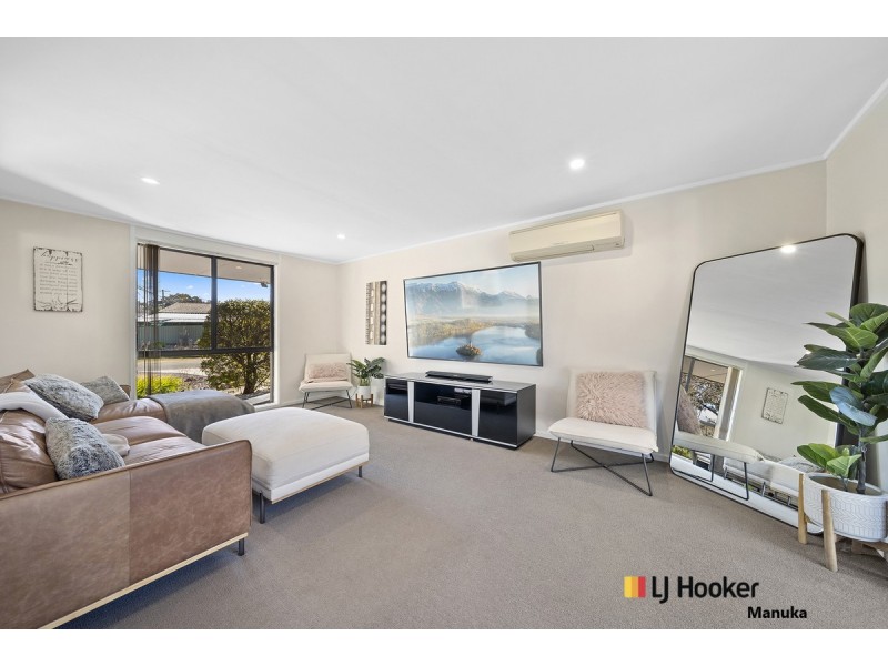 54 Tepper Circuit, Kambah ACT 2902