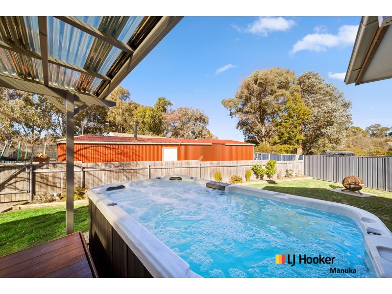 54 Tepper Circuit, Kambah ACT 2902