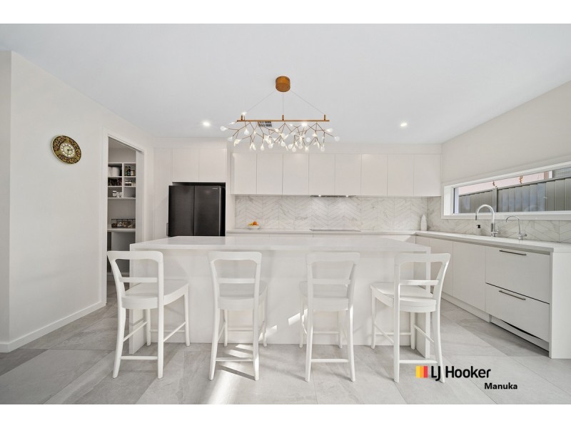 18 Bedford Street, Deakin ACT 2600