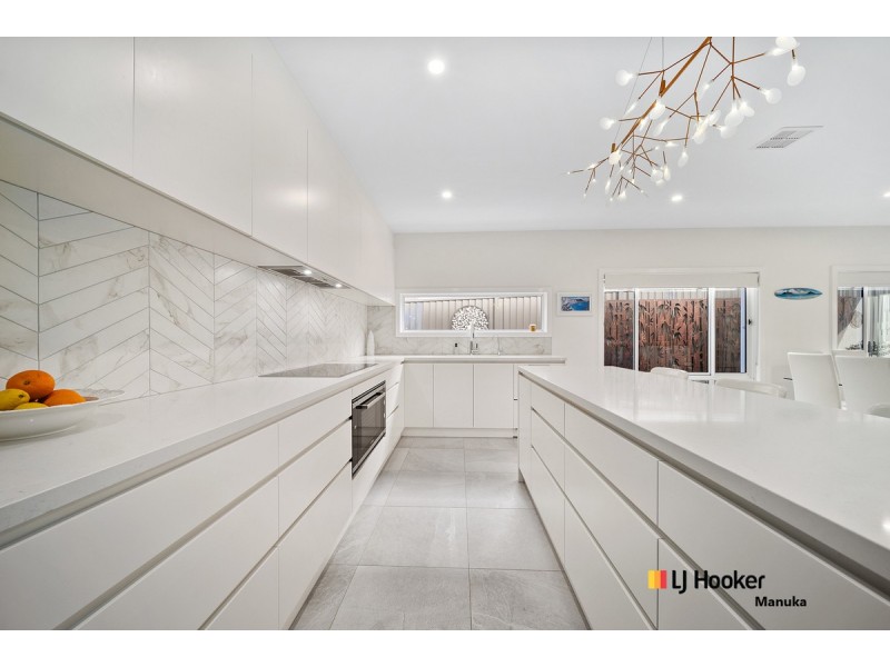 18 Bedford Street, Deakin ACT 2600