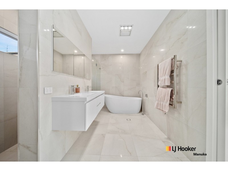 18 Bedford Street, Deakin ACT 2600