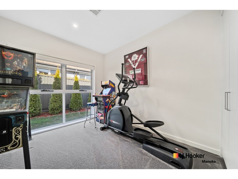 18 Bedford Street, Deakin ACT 2600