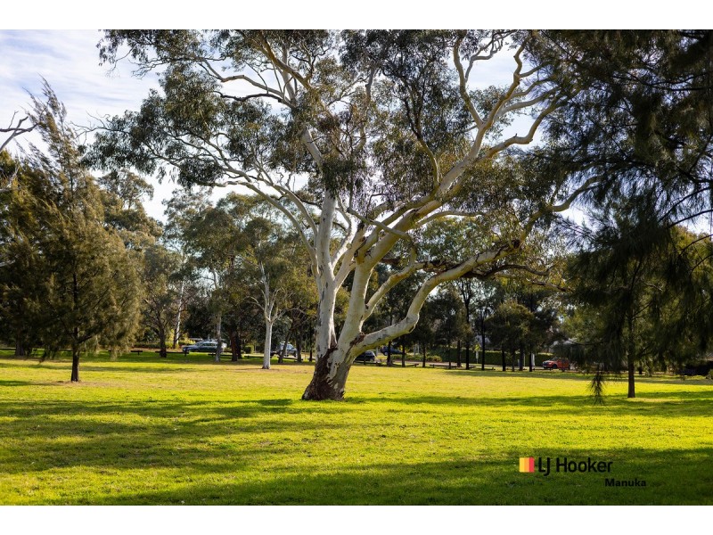 18 Bedford Street, Deakin ACT 2600