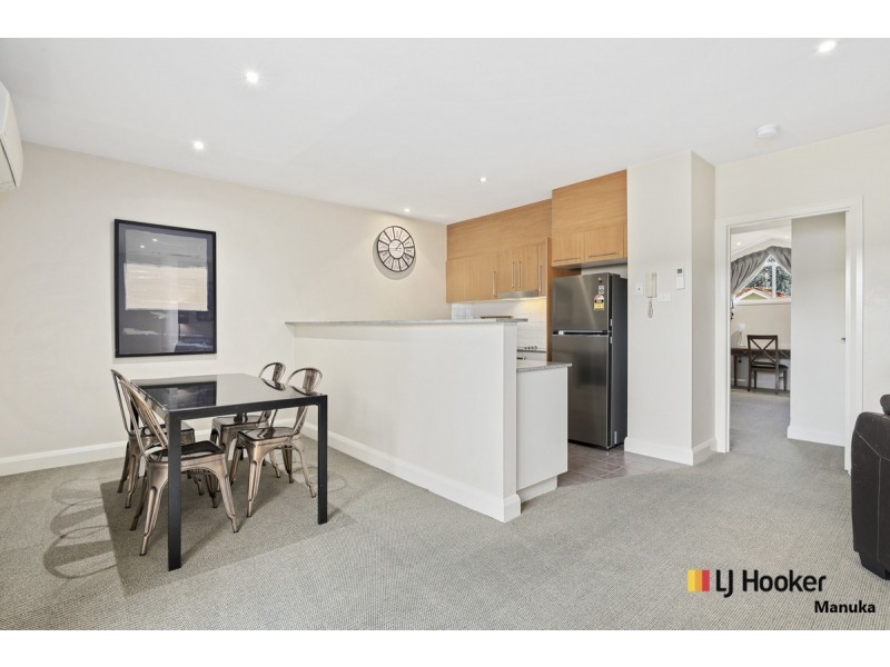 75/8 Dominion Circuit, Forrest ACT 2603