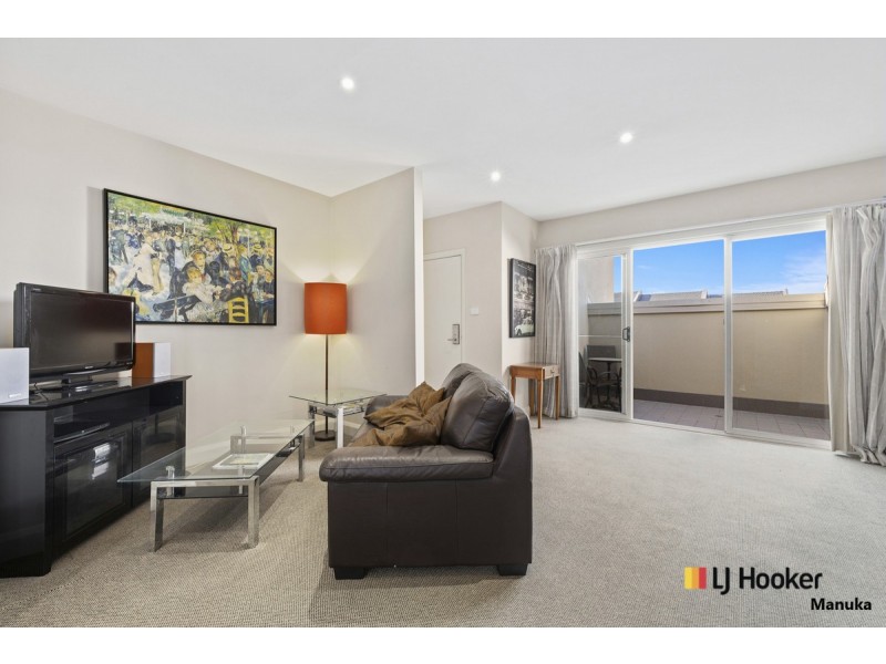 75/8 Dominion Circuit, Forrest ACT 2603