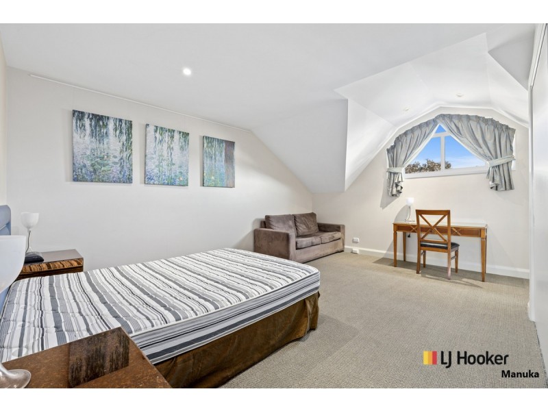 75/8 Dominion Circuit, Forrest ACT 2603