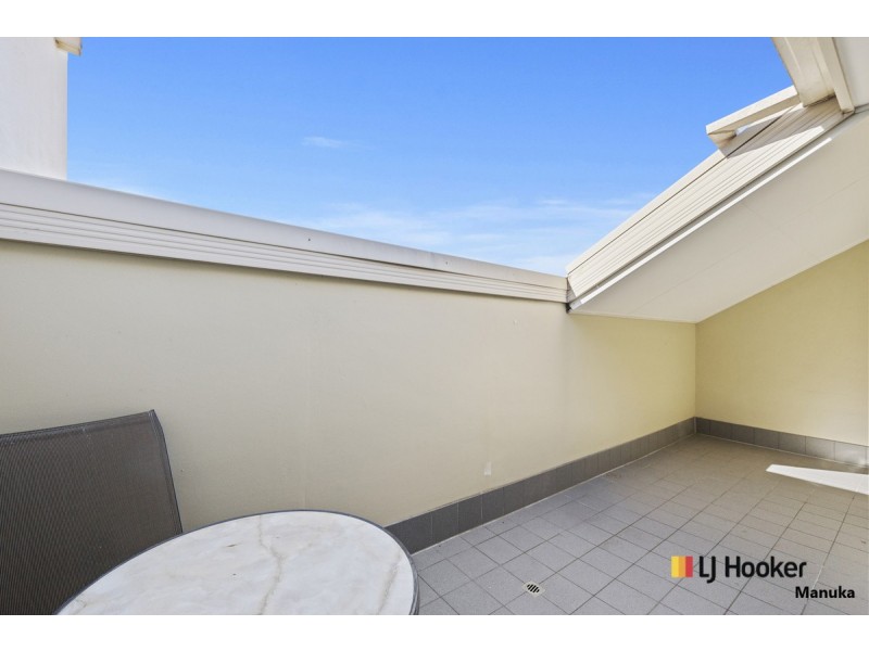 75/8 Dominion Circuit, Forrest ACT 2603