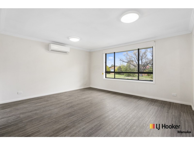 10 Clambe Place, Charnwood ACT 2615