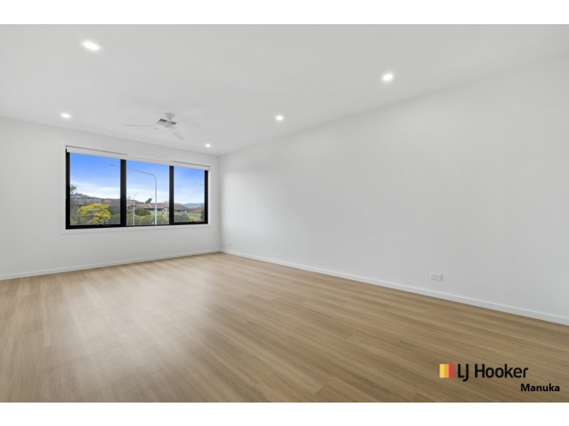 23/12 Ellison Harvey Close, Greenway ACT 2900