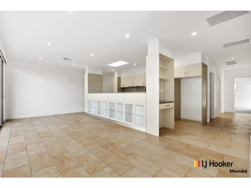 26/28 Canberra Avenue, Forrest ACT 2603