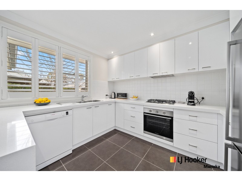28 Gilmore Crescent, Garran ACT 2605