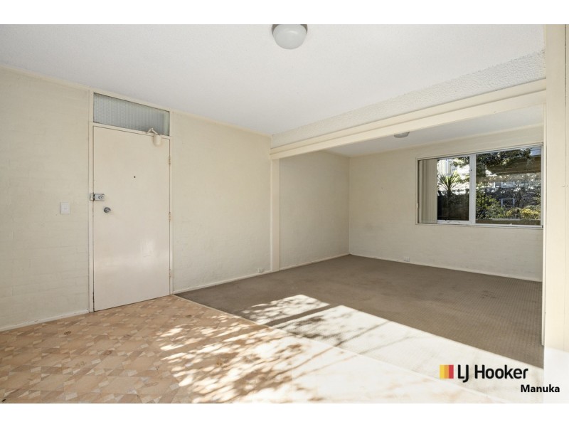 2/14 Chauvel Street, Campbell ACT 2612