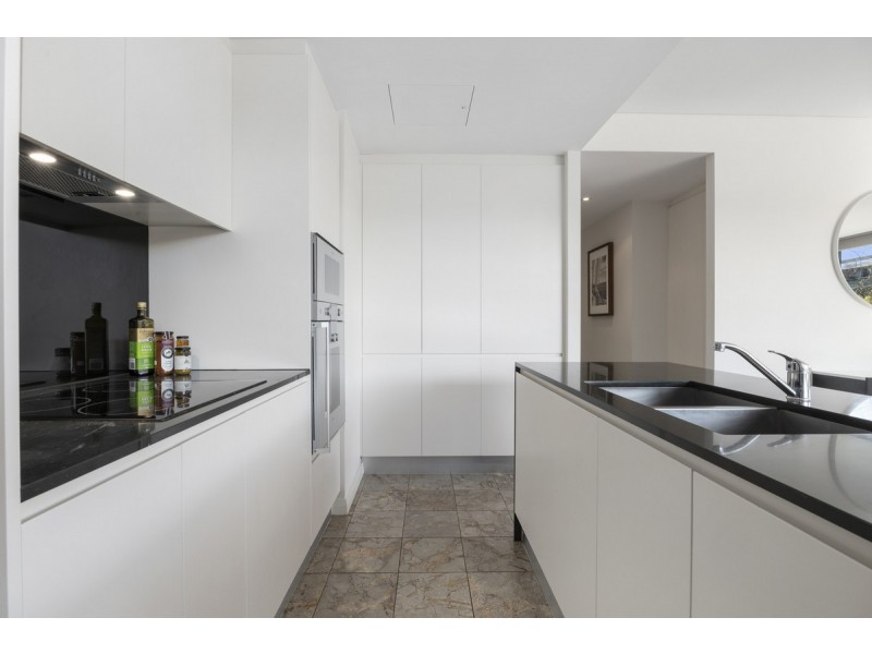 8/19 Leichhardt Street, Kingston ACT 2604