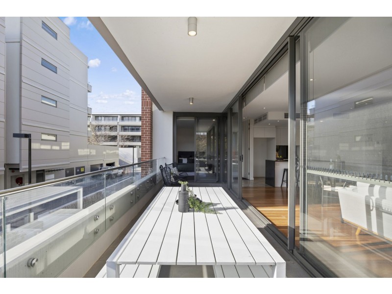 8/19 Leichhardt Street, Kingston ACT 2604