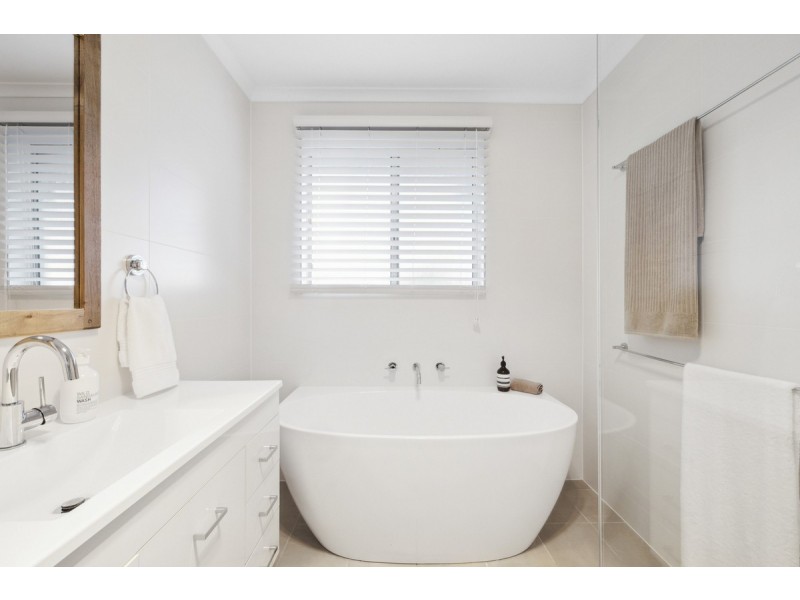 12 Coobina Place, Fisher ACT 2611