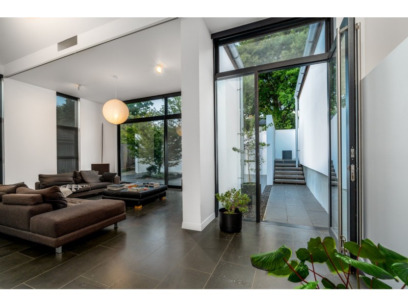 96 Jansz Crescent, Griffith ACT 2603