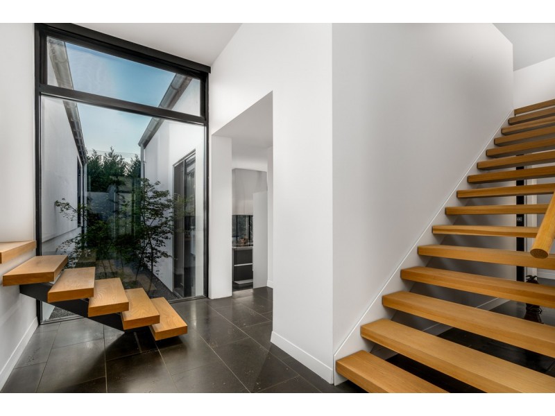 96 Jansz Crescent, Griffith ACT 2603