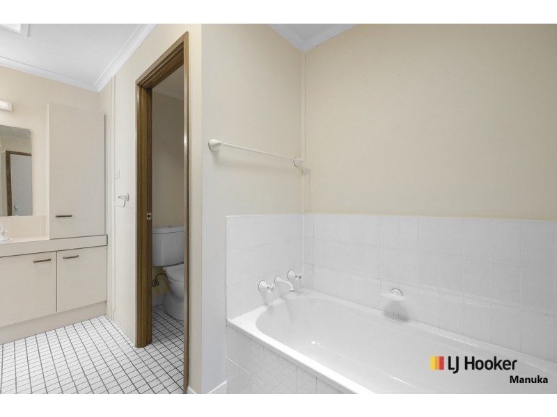 16/33 Dawes Street, Kingston ACT 2604