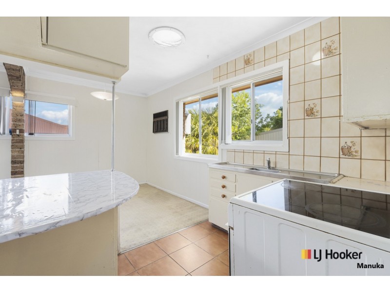 2 Margaret Street, Karabar NSW 2620