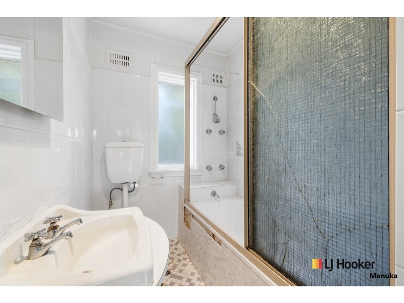 2 Margaret Street, Karabar NSW 2620