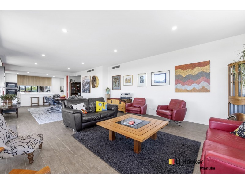 113/81 Constitution Avenue, Campbell ACT 2612