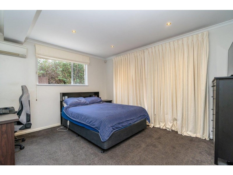 200 Monaro Crescent, Red Hill ACT 2603