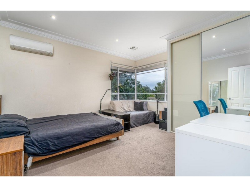 200 Monaro Crescent, Red Hill ACT 2603