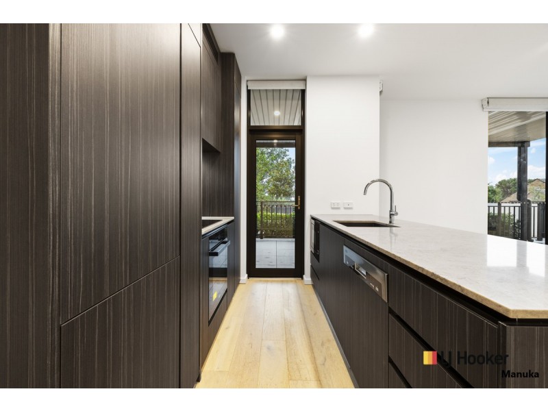2/7 Light Street, Griffith ACT 2603