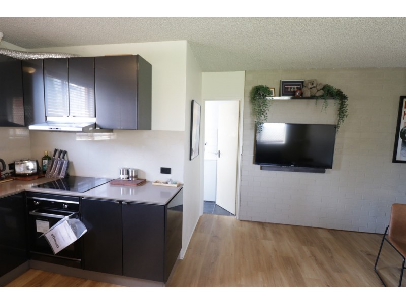 14/85 Derrima Road, Crestwood NSW 2620