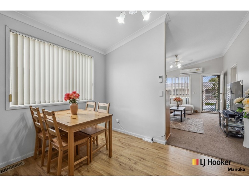 67 Banksia Drive, Symonston ACT 2609