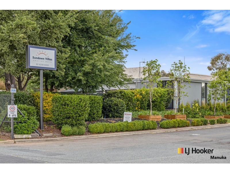 67 Banksia Drive, Symonston ACT 2609