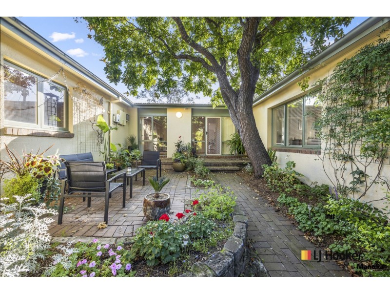 102 La Perouse Street, Griffith ACT 2603