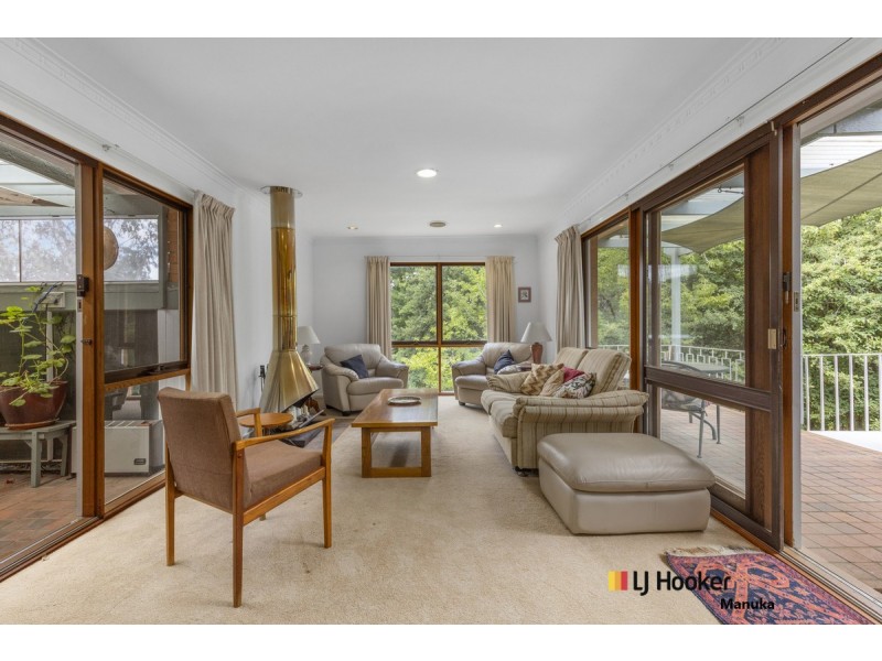 30 Downes Place, Hughes ACT 2605