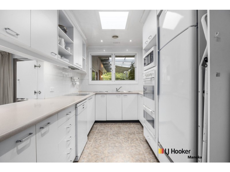 30 Downes Place, Hughes ACT 2605