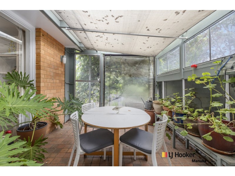 30 Downes Place, Hughes ACT 2605