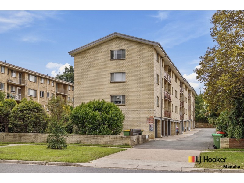 17/52-54 Trinculo Place, Queanbeyan NSW 2620