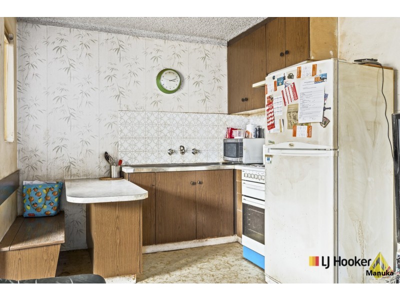 17/52-54 Trinculo Place, Queanbeyan NSW 2620