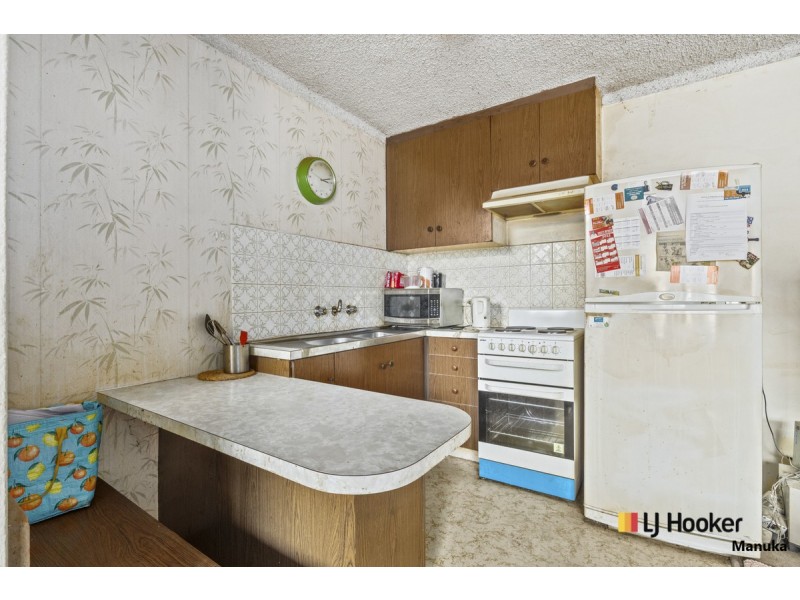 17/52-54 Trinculo Place, Queanbeyan NSW 2620